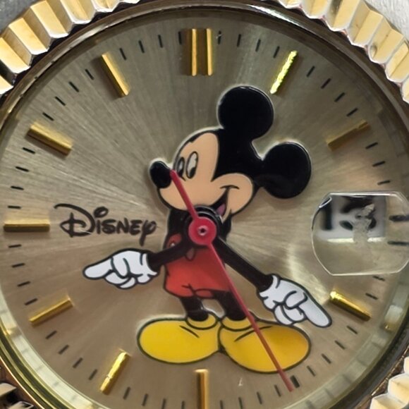 Vintage Women’s Mickey Mouse Wrist Watch By SII Disney MU0958 main image 4